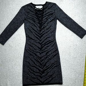 Nwot EXPRESS SIZE Small Zebra knit mid dress contours body